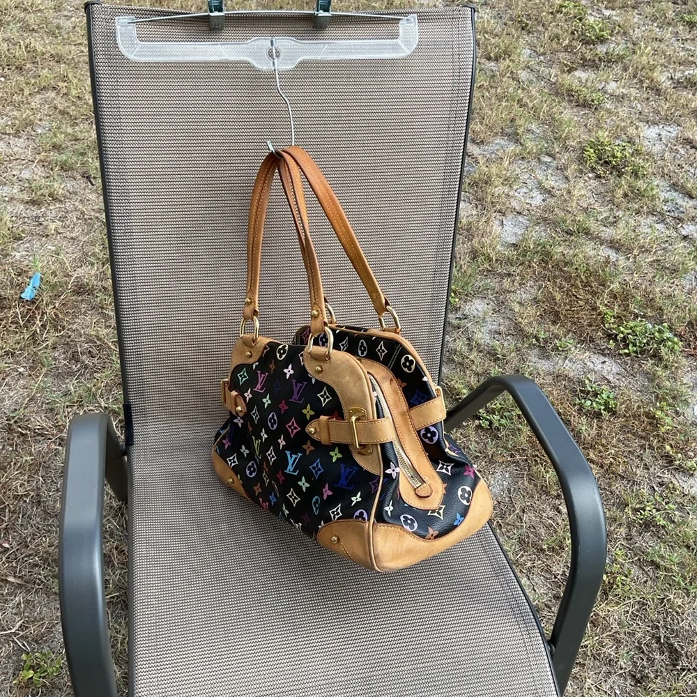 🌟Louis Vuitton🌟black multi Murakami Claudia AS4088